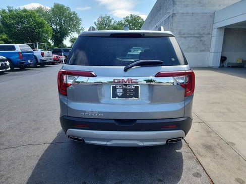 Certified 2023 GMC Acadia SLT w/ LPO, Floor Liner Package FWD image 7