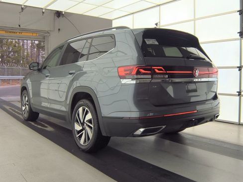 Used 2026 Volkswagen Atlas SE image 6