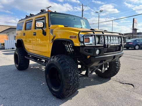 Used 2003 HUMMER H2 w/ Preferred Equipment Group image 7