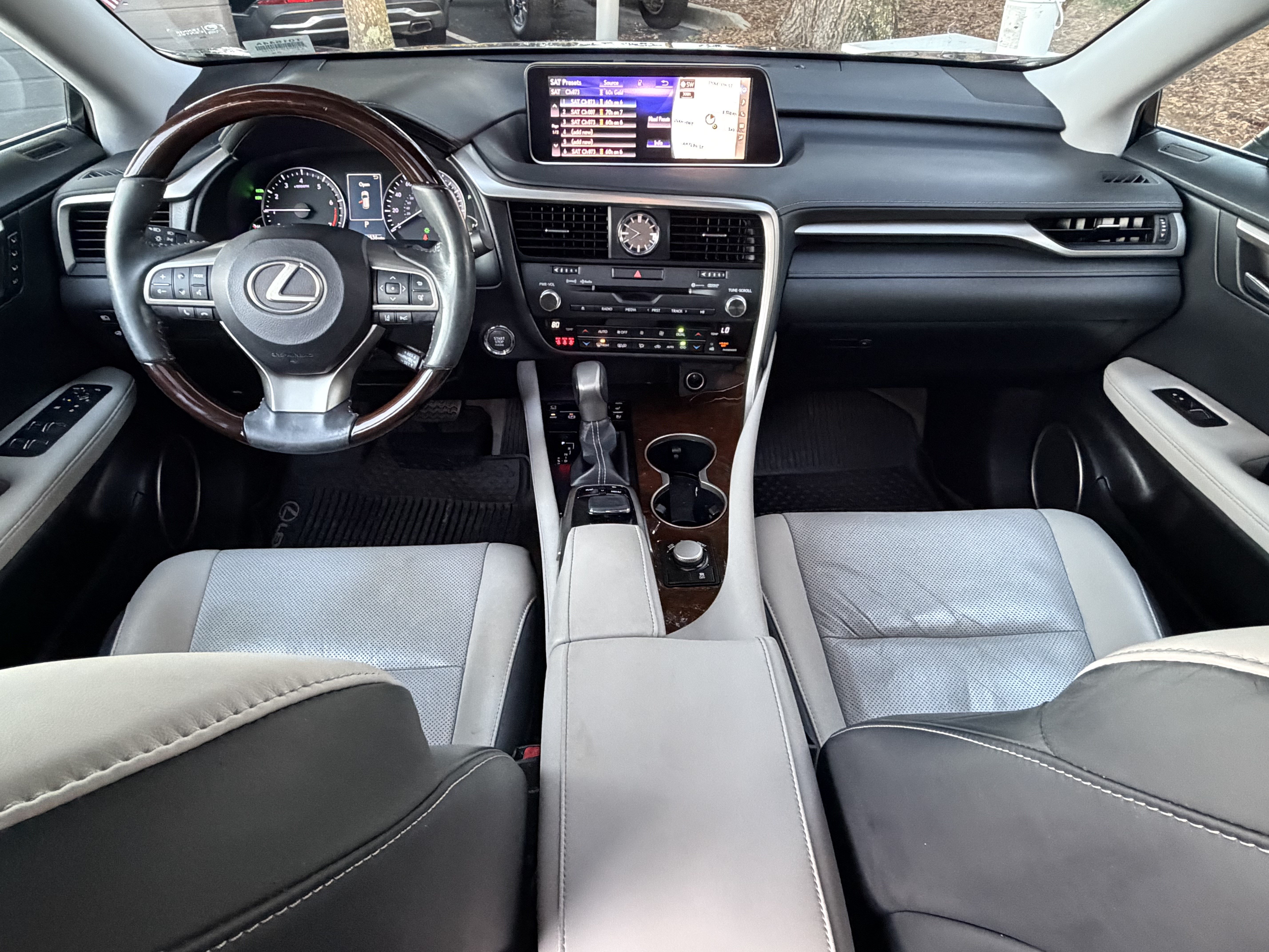 Used 2019 Lexus RX 350 FWD w/ Navigation Package image 34