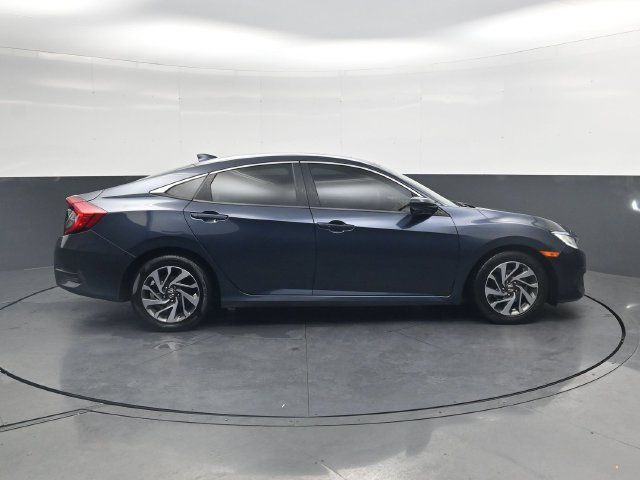 Used 2017 Honda Civic EX image 3