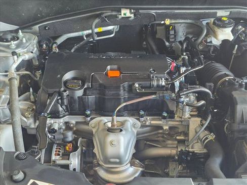 Used 2024 Honda HR-V LX image 21
