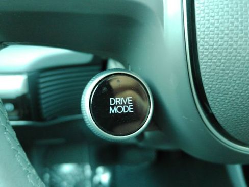 Used 2022 Hyundai Ioniq 5 SE image 36