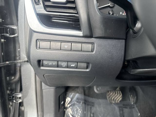 Used 2023 Nissan Rogue SL w/ SL Premium Package FWD image 26