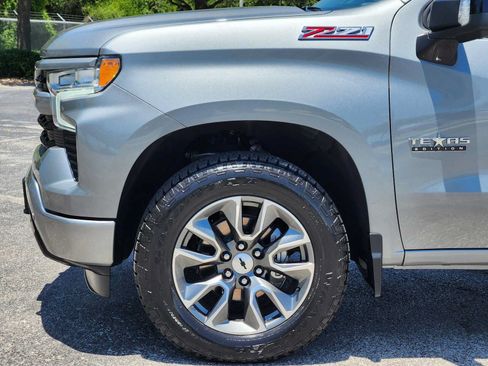 Used 2025 Chevrolet Silverado 1500 RST AWD/4WD image 8