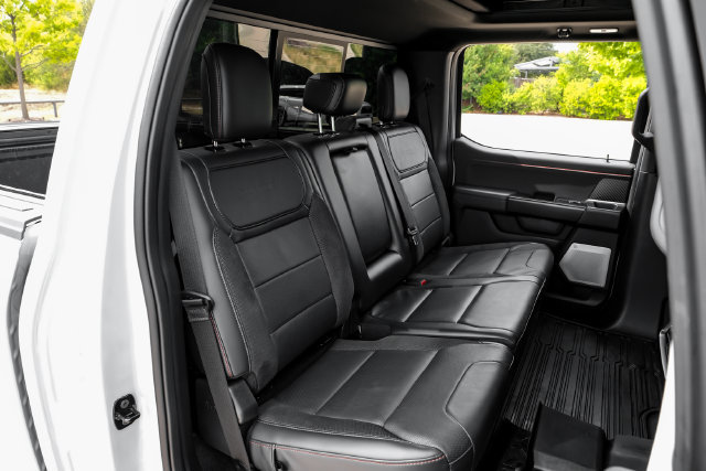 Used 2025 Ford F150 Raptor AWD/4WD image 43