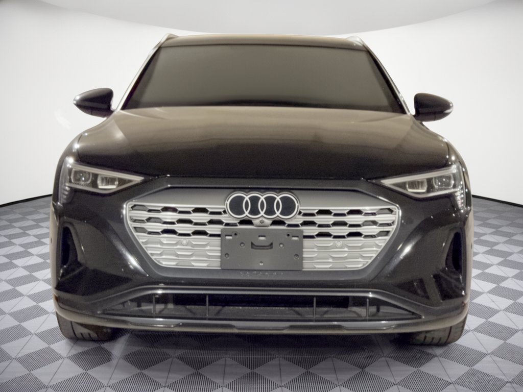 Used 2024 Audi Q8 e-tron Premium Plus AWD/4WD image 6