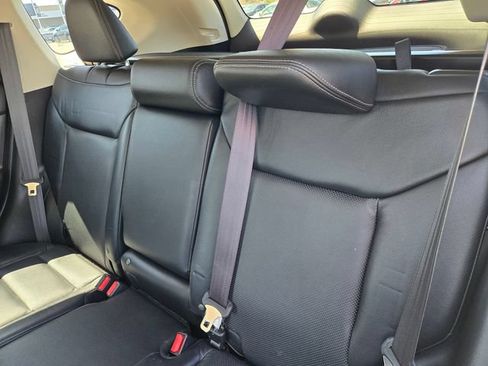 Used 2015 Honda CR-V Touring image 11