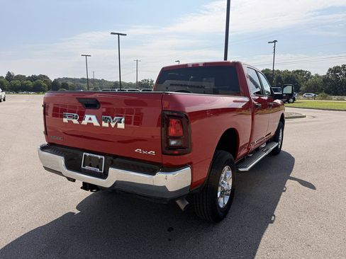 Used 2026 RAM 2500 Big Horn AWD/4WD image 3