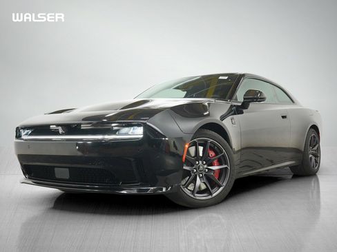Used 2024 Dodge Charger Daytona Scat Pack w/ Plus Group AWD/4WD image 1