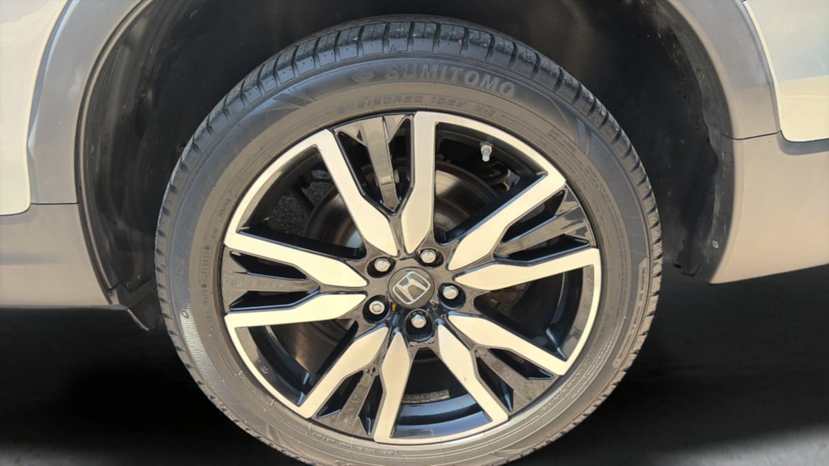 Used 2020 Honda Pilot Touring image 27