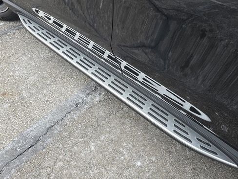 New 2025 Mercedes-Benz GLE 53 AMG 4MATIC image 23