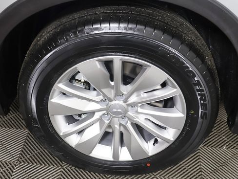 New 2026 Mitsubishi Outlander ES image 19