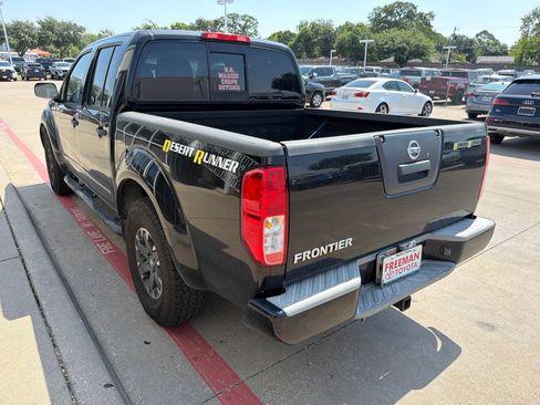 Used 2015 Nissan Frontier Desert Runner RWD image 8
