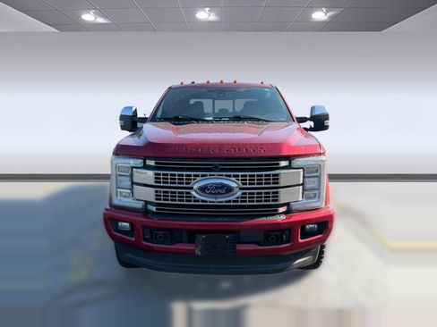 Used 2018 Ford F350 Platinum w/ Platinum Ultimate Package AWD/4WD image 4