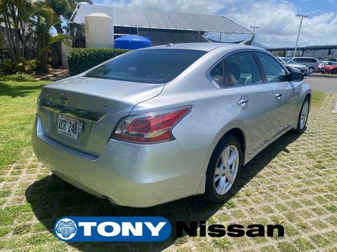 Used 2015 Nissan Altima 2.5 SV FWD image 7