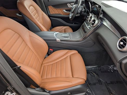 Used 2022 Mercedes-Benz GLC 43 AMG 4MATIC image 12