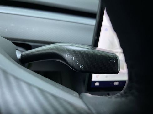 Used 2021 Tesla Model Y Performance image 25