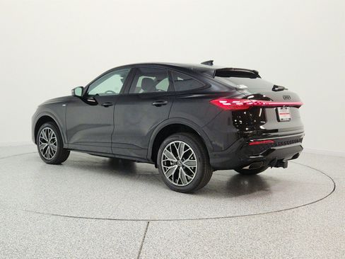New 2026 Audi Q5 Premium Plus AWD/4WD image 7