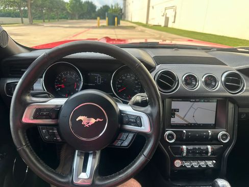 Used 2015 Ford Mustang GT Premium w/ GT Performance Package RWD image 31