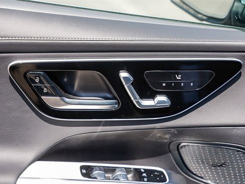 New 2025 Mercedes-Benz GLC 350e 4MATIC image 22