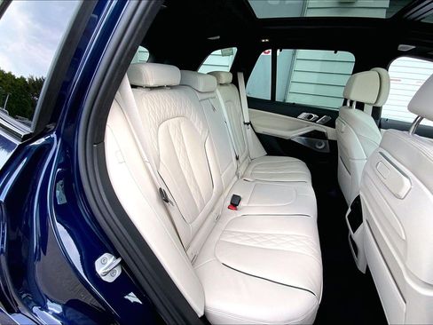 Used 2026 BMW X5 M60i w/ Executive Package AWD/4WD image 23