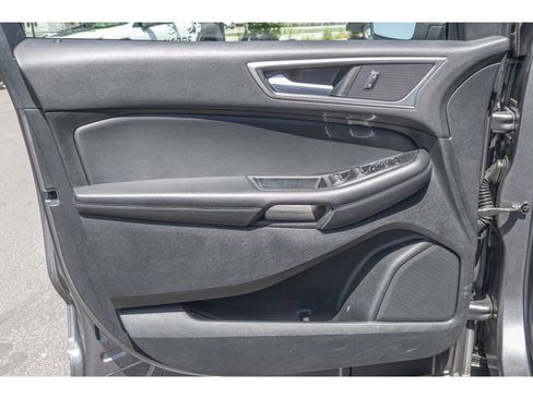 Used 2024 Ford Edge SEL AWD/4WD image 18