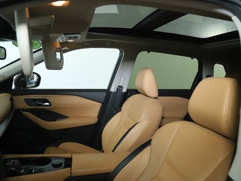 Certified 2023 Nissan Rogue Platinum w/ Platinum Premium Package AWD/4WD image 23