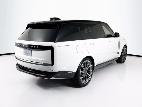 New 2026 Land Rover Range Rover Long Wheelbase SE AWD/4WD image 5
