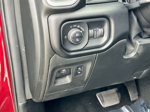 Certified 2019 RAM 1500 Big Horn image 10