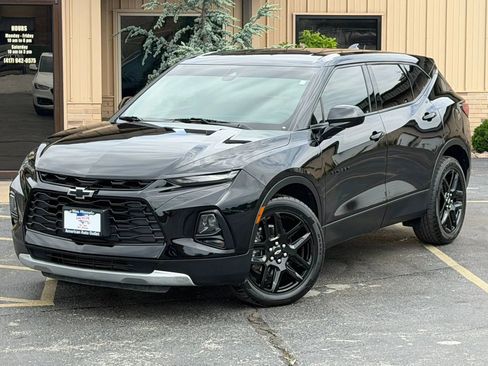 Used 2022 Chevrolet Blazer LT w/ LPO, Black Accent Package FWD image 3
