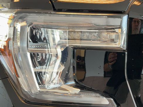 Used 2020 GMC Sierra 1500 AT4 w/ AT4 Premium Package AWD/4WD image 76