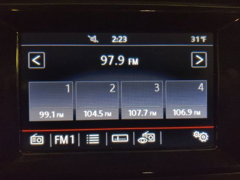 Used 2018 Volkswagen Jetta Wolfsburg Edition image 25