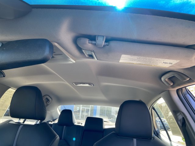 Used 2018 Toyota Camry SE FWD image 29