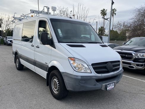 Used 2012 Mercedes-Benz Sprinter 2500 w/ Additional Battery Pkg image 8