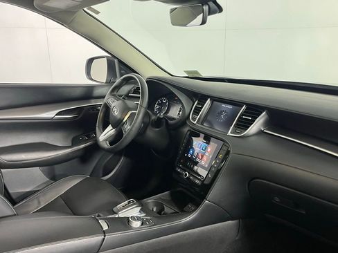 Used 2023 INFINITI QX50 Luxe image 30