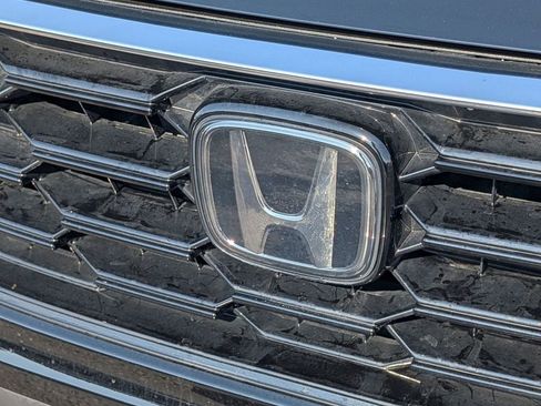 Used 2024 Honda CR-V EX image 9