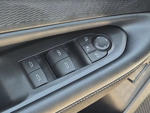 Used 2024 Chevrolet Blazer EV LT AWD/4WD image 11