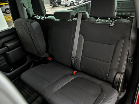 Used 2022 Chevrolet Silverado 2500 LT w/ Convenience Package image 14