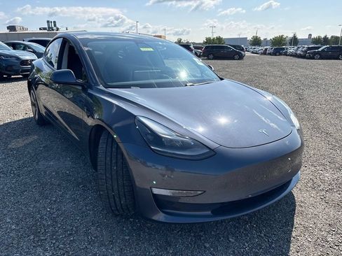 Used 2021 Tesla Model 3 Long Range AWD/4WD image 12