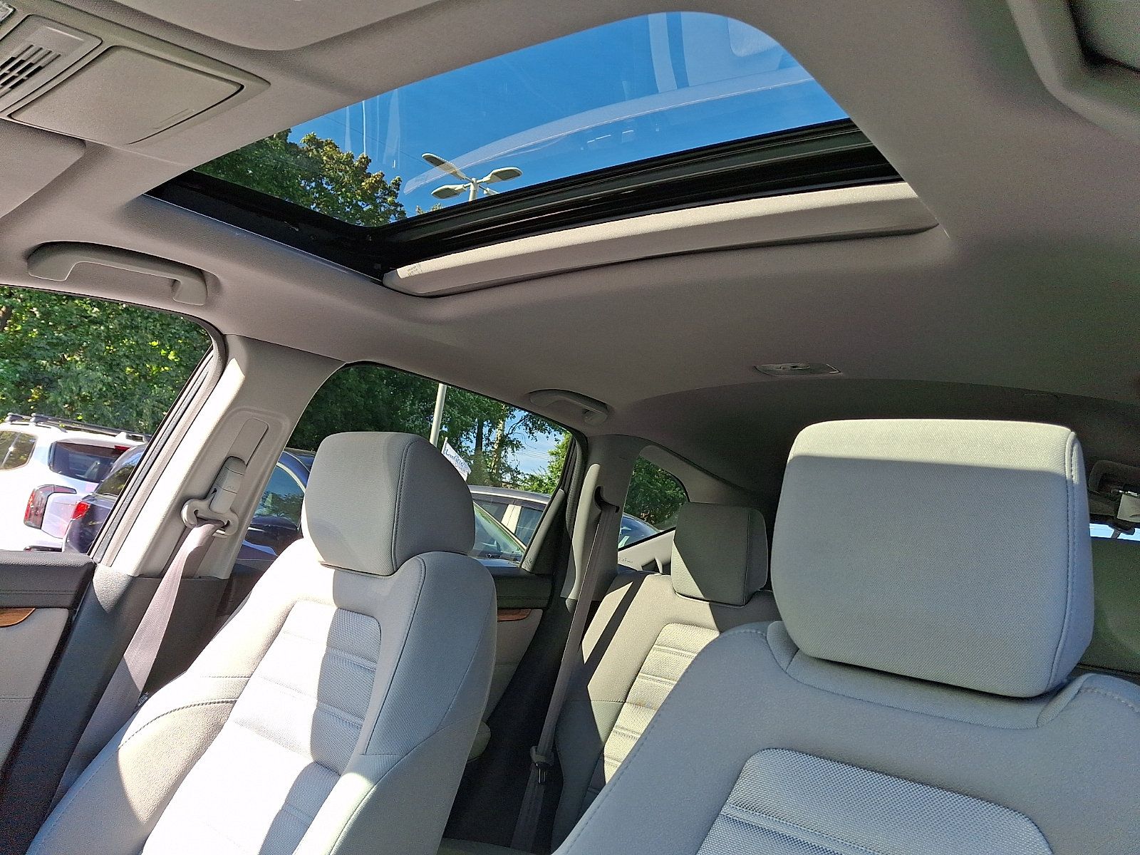 Certified 2019 Honda CR-V EX image 9