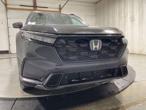 Used 2025 Honda CR-V Sport-L image 2