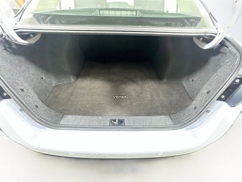 Used 2024 Nissan Versa SV FWD image 26
