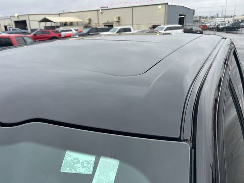 Used 2019 Ford F150 Raptor w/ Equipment Group 802A Luxury image 22