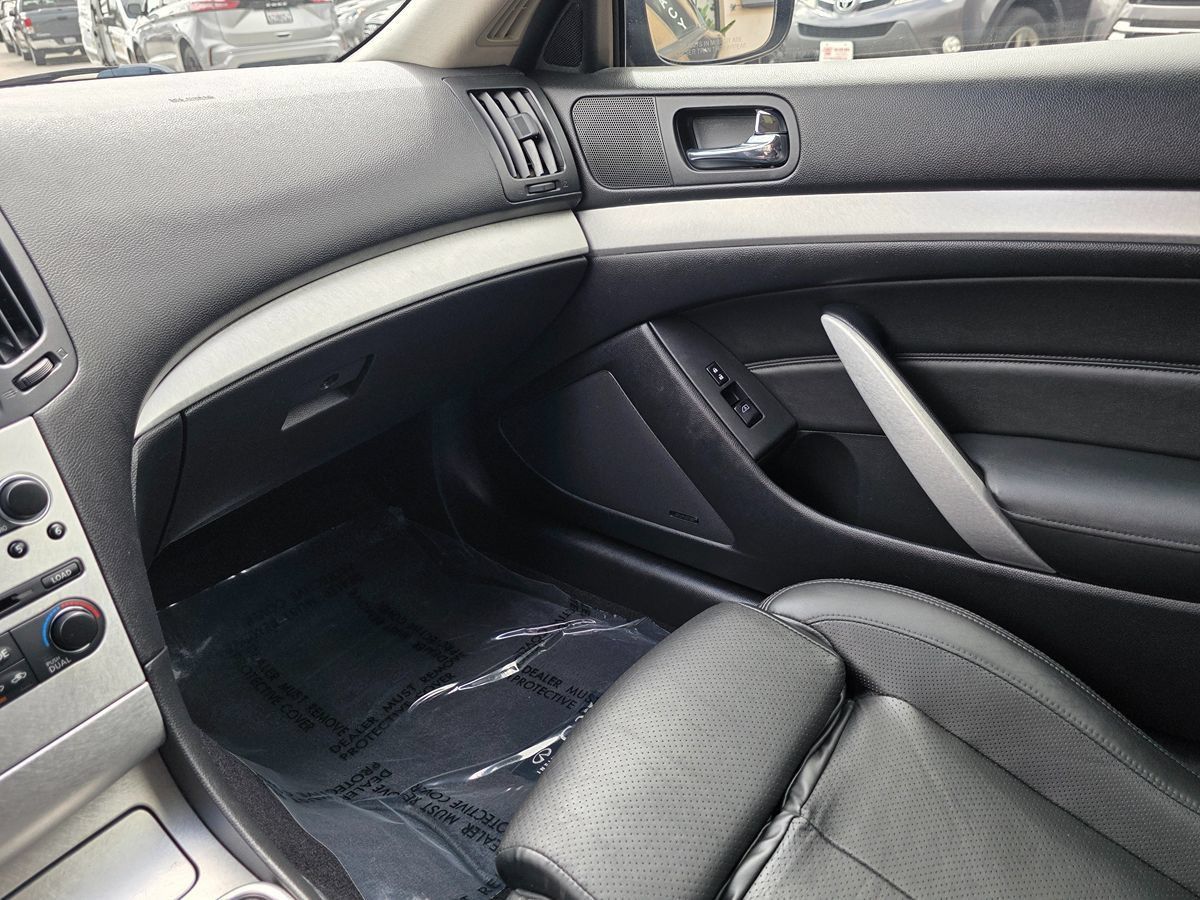 Used 2009 INFINITI G37 Sport w/ Premium Pkg RWD image 32