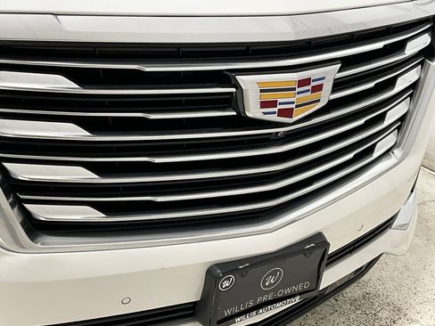 Used 2022 Cadillac Escalade ESV Premium Luxury Platinum w/ Heavy-Duty Trailer Package AWD/4WD image 31