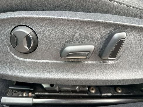 Used 2021 Volkswagen Passat 2.0T SE image 14