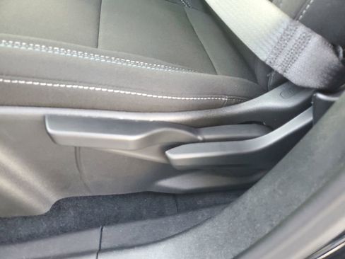 New 2026 Chevrolet Equinox EV LT image 20