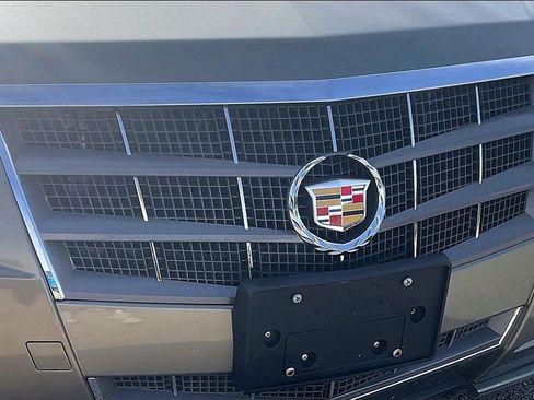 Used 2011 Cadillac CTS Luxury image 28