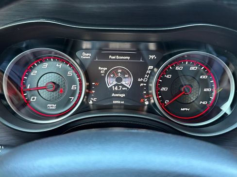 Used 2018 Dodge Charger SXT RWD image 32